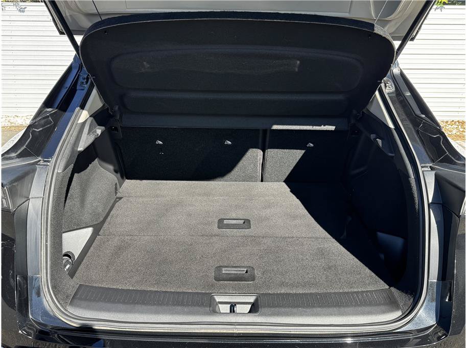 Used 2024 Nissan Ariya AWD image 28