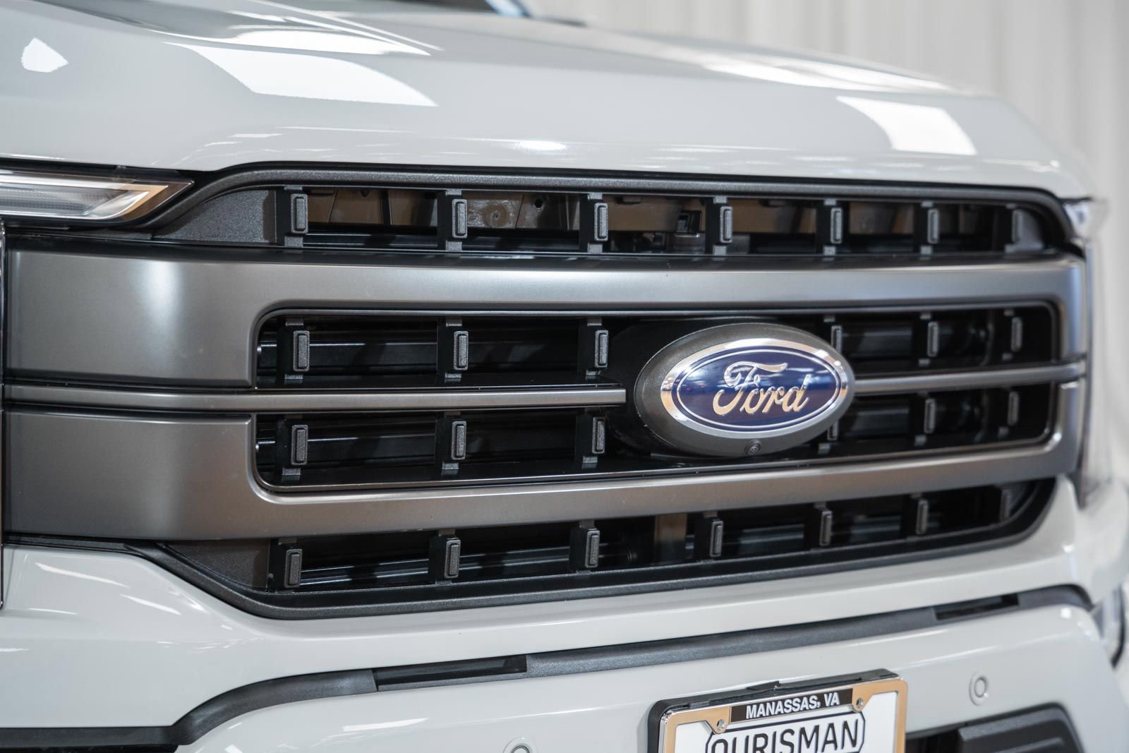 Certified 2023 Ford F150 Lariat w/ Equipment Group 502A High AWD/4WD image 13