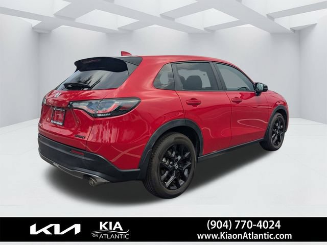 Used 2024 Honda HR-V Sport image 3