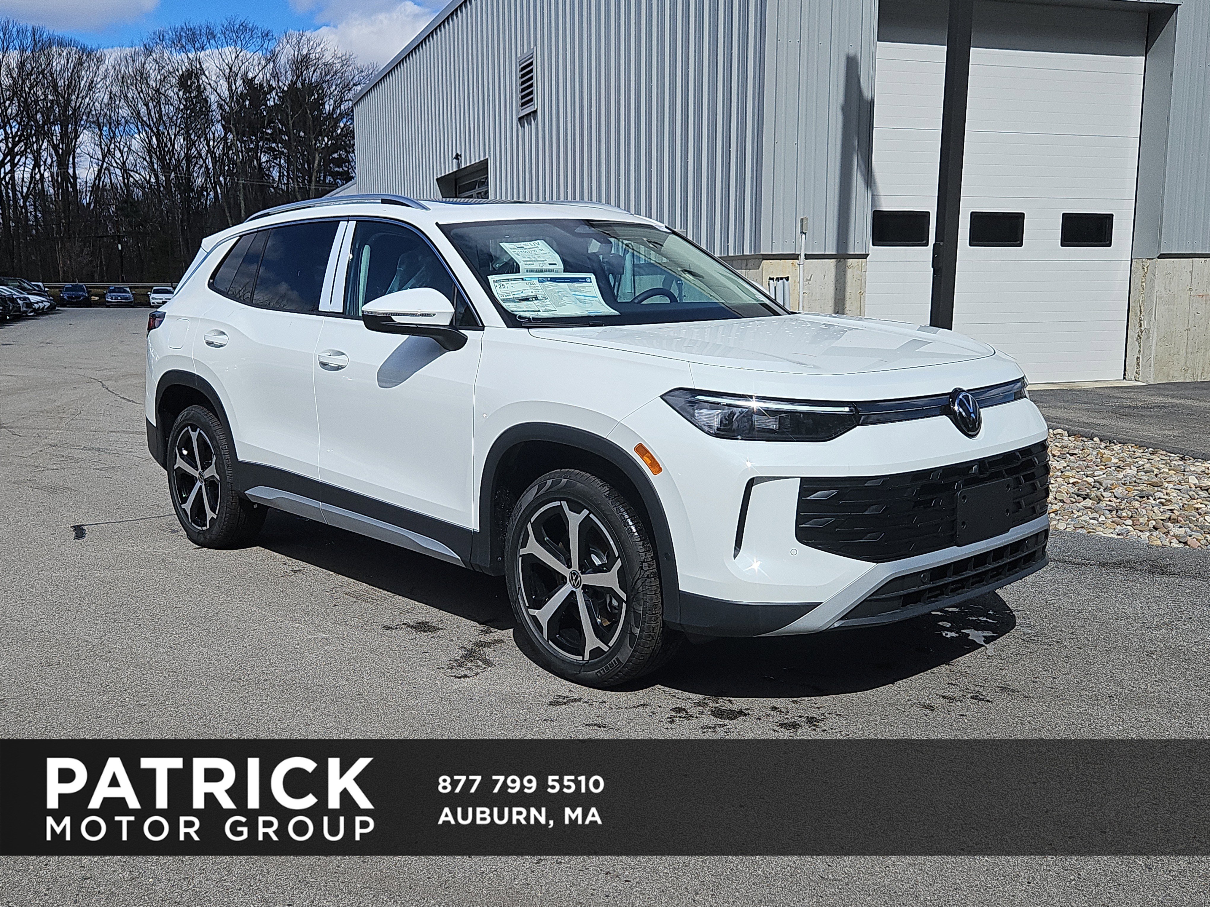 New 2026 Volkswagen Tiguan SE