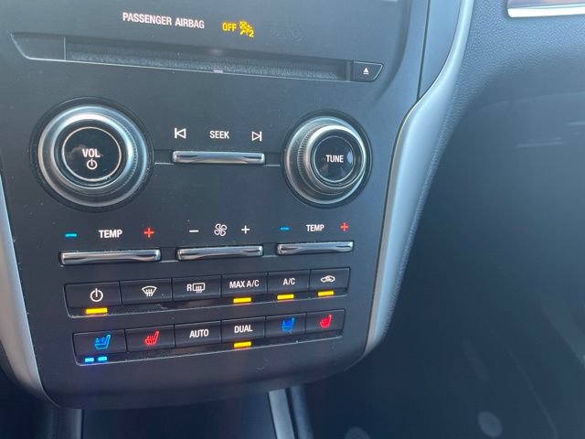 Used 2018 Lincoln MKC Reserve w/ Lincoln MKC Climate Package FWD image 40