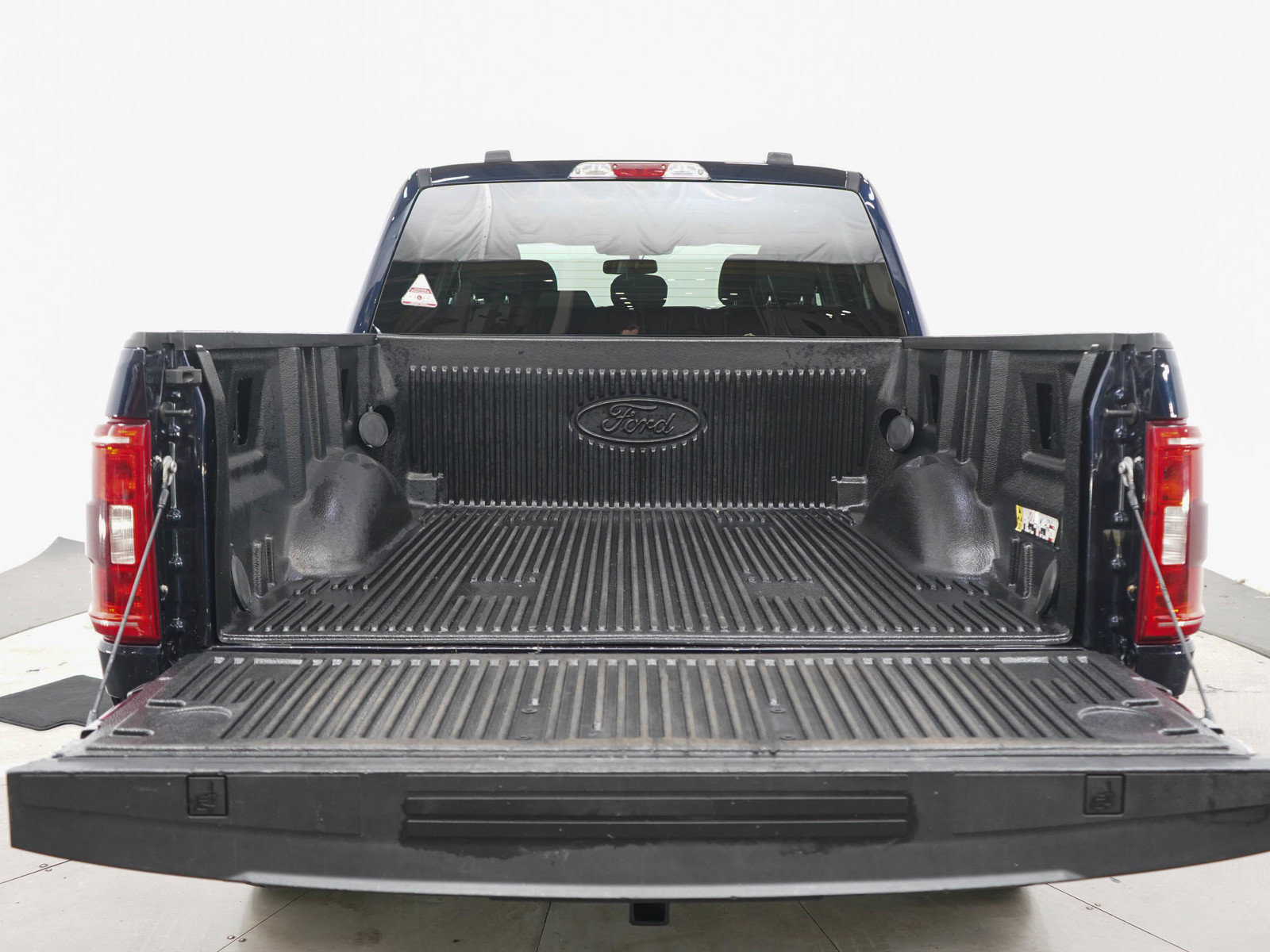 Used 2021 Ford F150 XLT w/ Trailer Tow Package AWD/4WD image 16