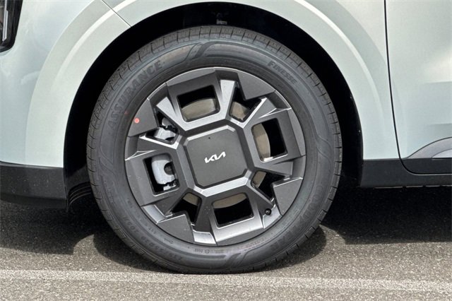 New 2026 Kia Carnival EX image 36