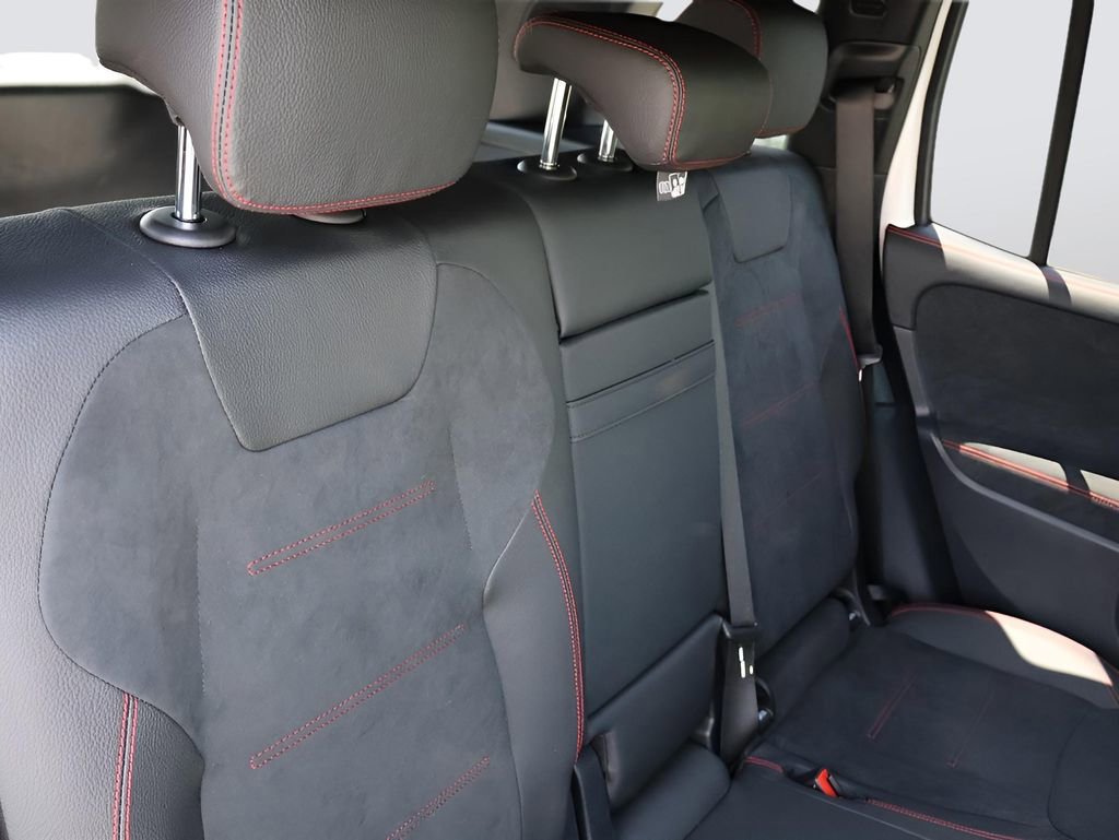 Certified 2025 Mercedes-Benz GLB 250 4MATIC image 14