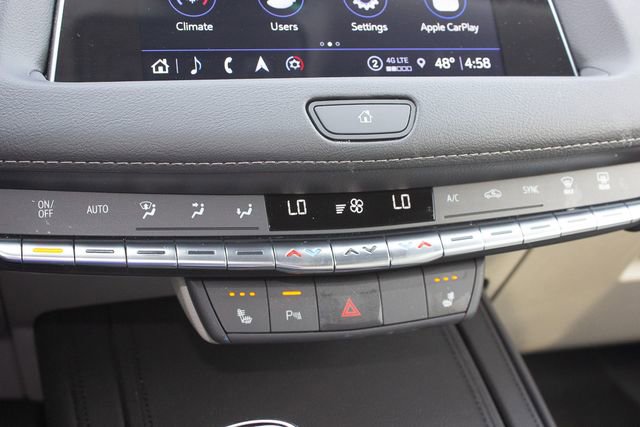 Used 2023 Cadillac XT4 Luxury w/ Cold Weather Package image 32