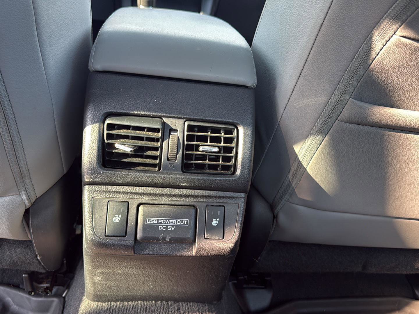 Used 2018 Subaru Legacy 2.5i Limited image 28