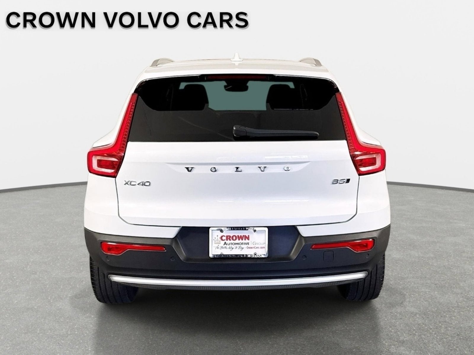 Used 2023 Volvo XC40 B5 Plus w/ Protection Package Premier AWD/4WD image 7