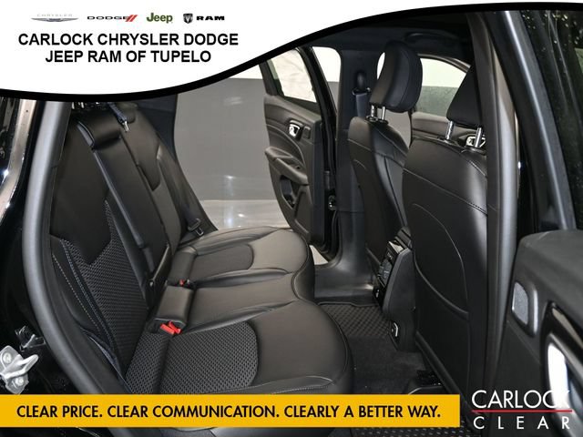 New 2026 Jeep Compass Latitude w/ Sun and Sound Group AWD/4WD image 33