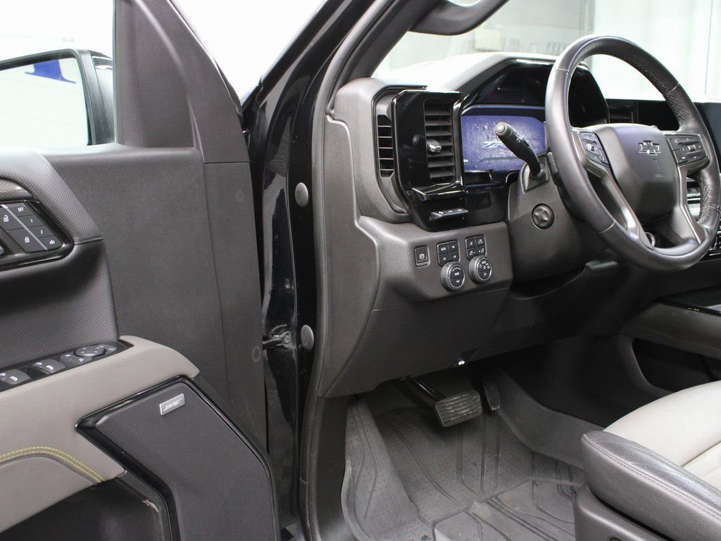 Used 2023 Chevrolet Silverado 1500 ZR2 w/ Technology Package image 61