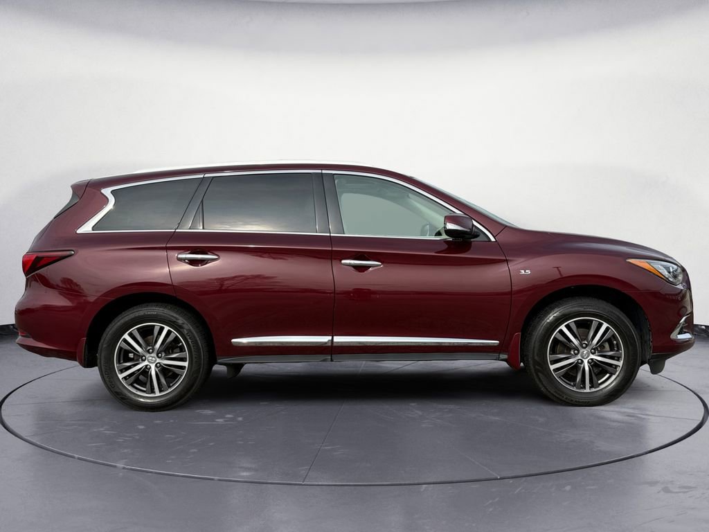 Used 2019 INFINITI QX60 Luxe w/ Essential Package image 4