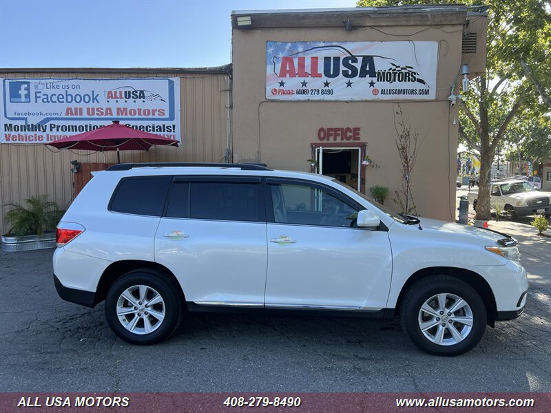 Used 2011 Toyota Highlander 4WD w/ Cold Weather Pkg