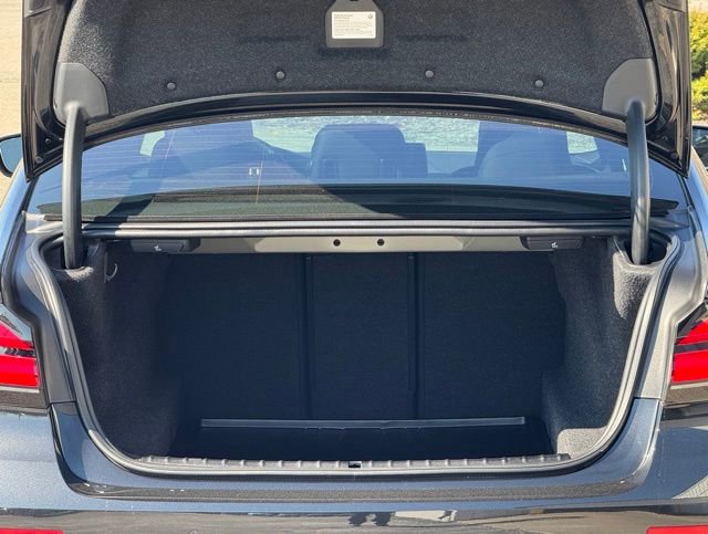 Certified 2023 BMW 540i xDrive w/ Premium Package image 34