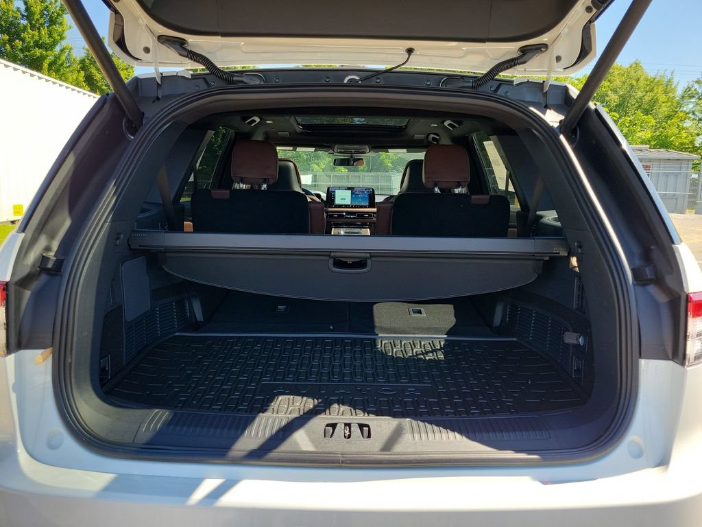 New 2026 Lincoln Aviator Reserve AWD/4WD image 10