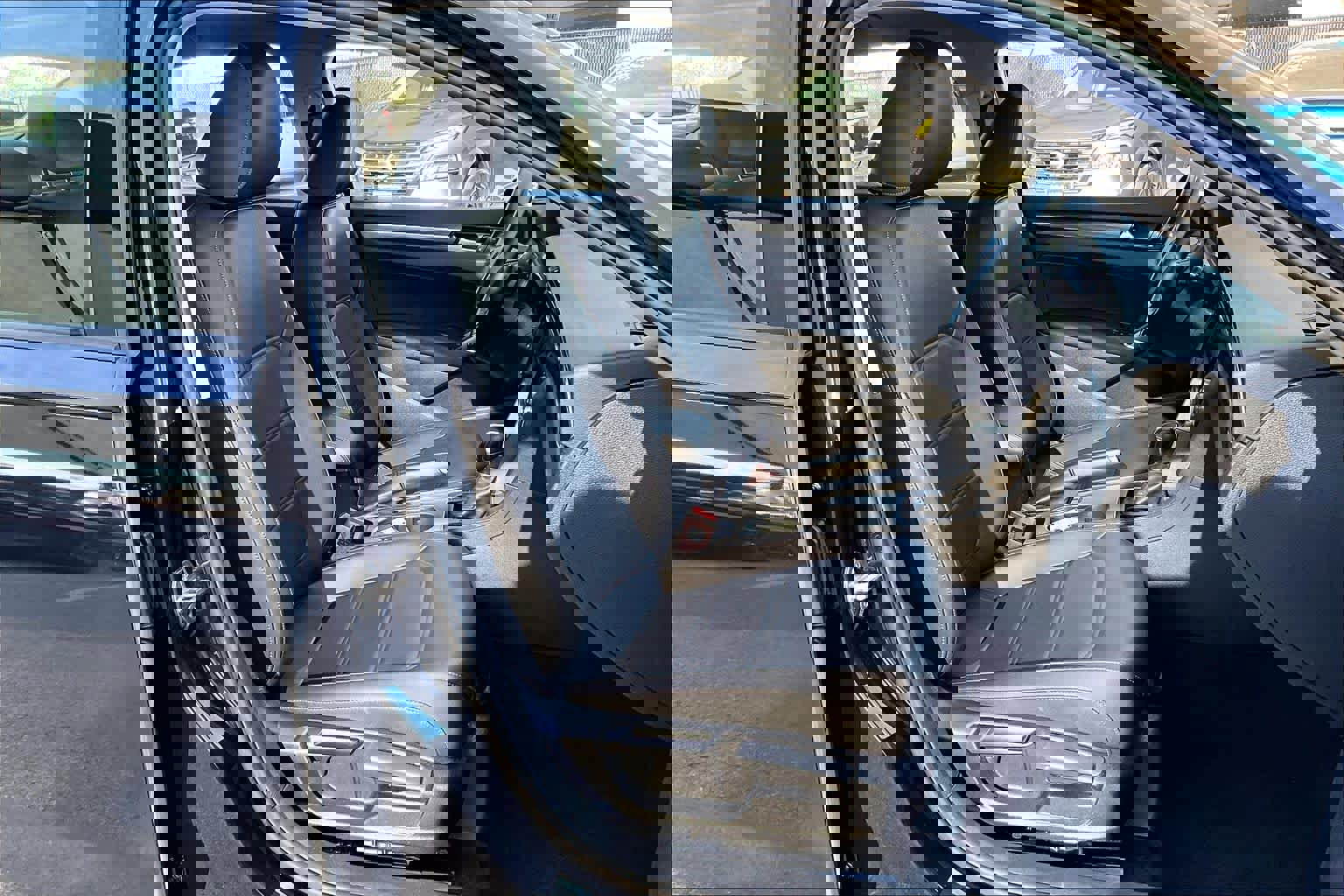 Used 2020 Volkswagen Passat 2.0T R-Line image 9