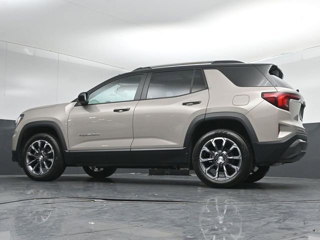 Used 2026 GMC Terrain Elevation w/ Elevation Premium Package AWD/4WD image 40