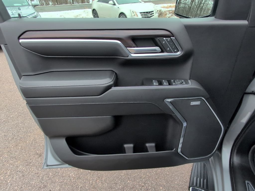 Used 2023 GMC Sierra 1500 SLT w/ SLT Premium Plus Package image 16