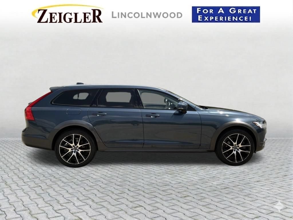 Used 2020 Volvo V90 T6 Cross Country w/ Protection Package AWD/4WD image 8