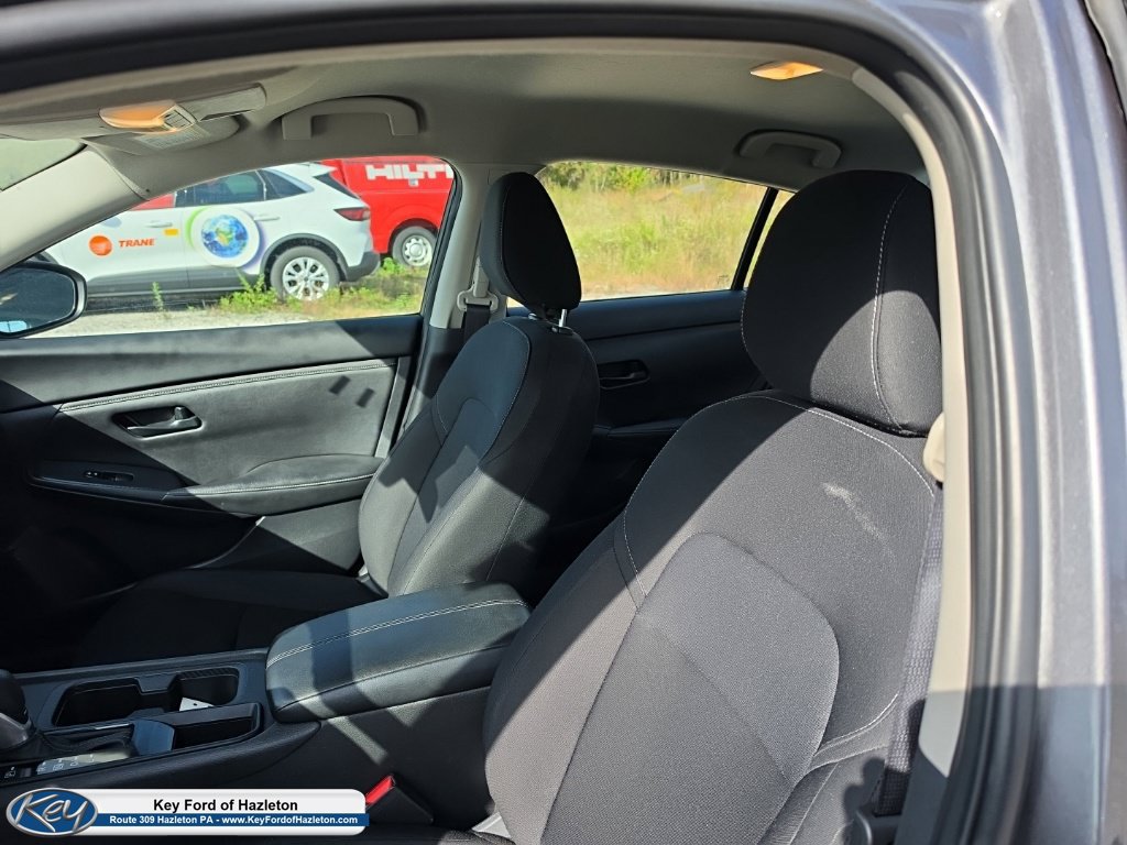 Used 2025 Nissan Sentra S FWD image 28