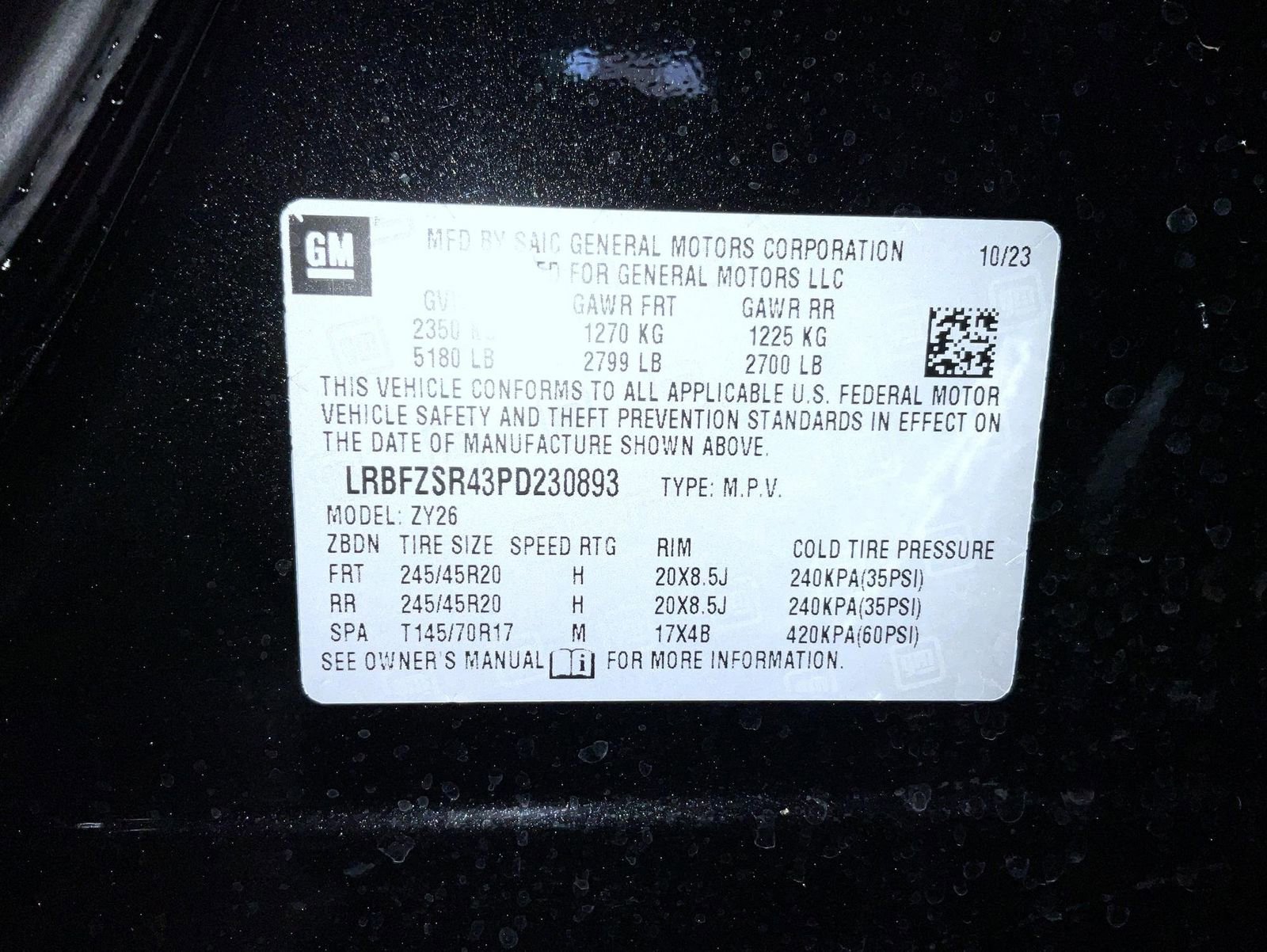 Used 2023 Buick Envision Avenir image 25