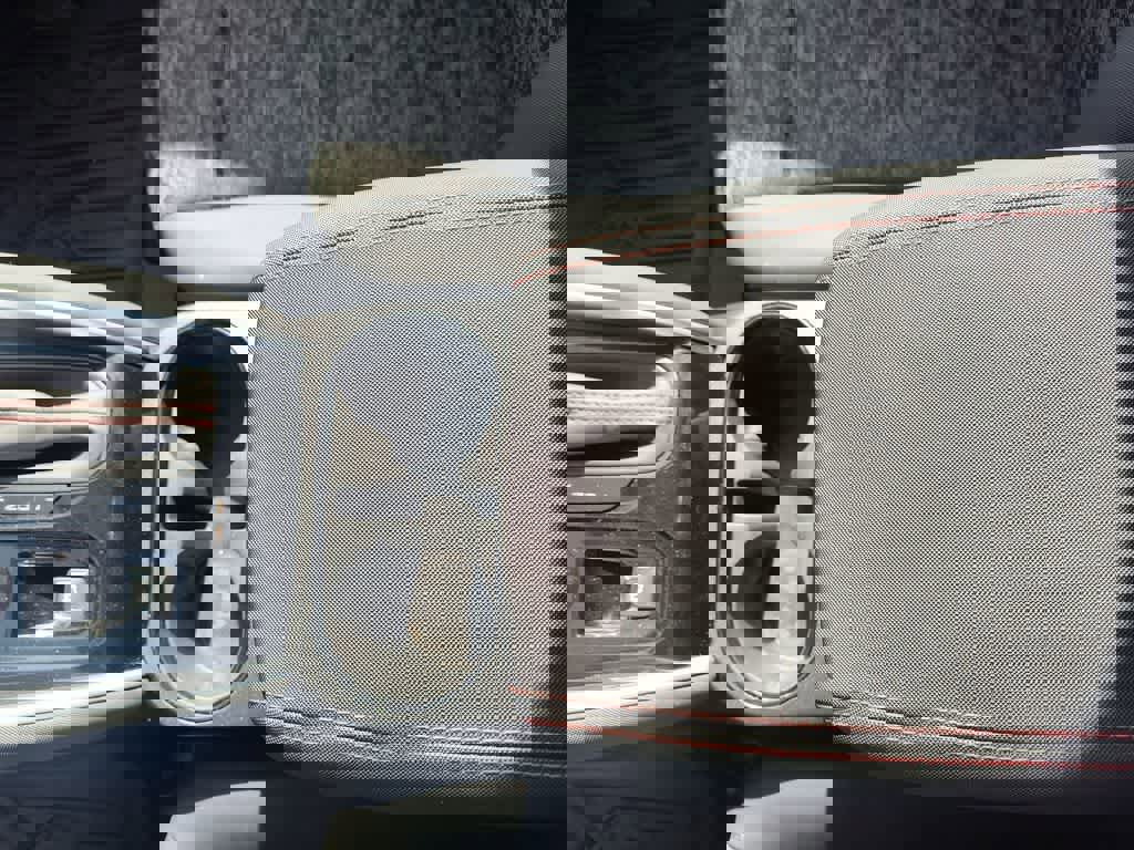 Used 2024 Chevrolet Colorado Z71 w/ Z71 Convenience Package 2 image 20