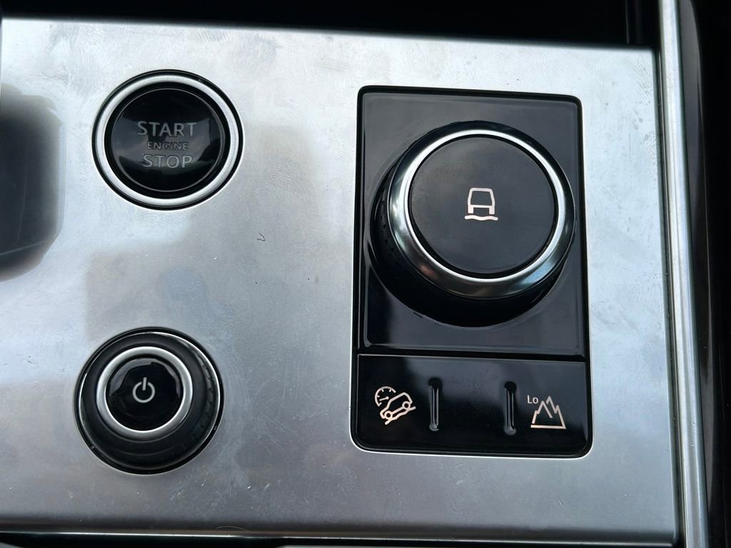Used 2023 Land Rover Range Rover SE AWD/4WD image 33