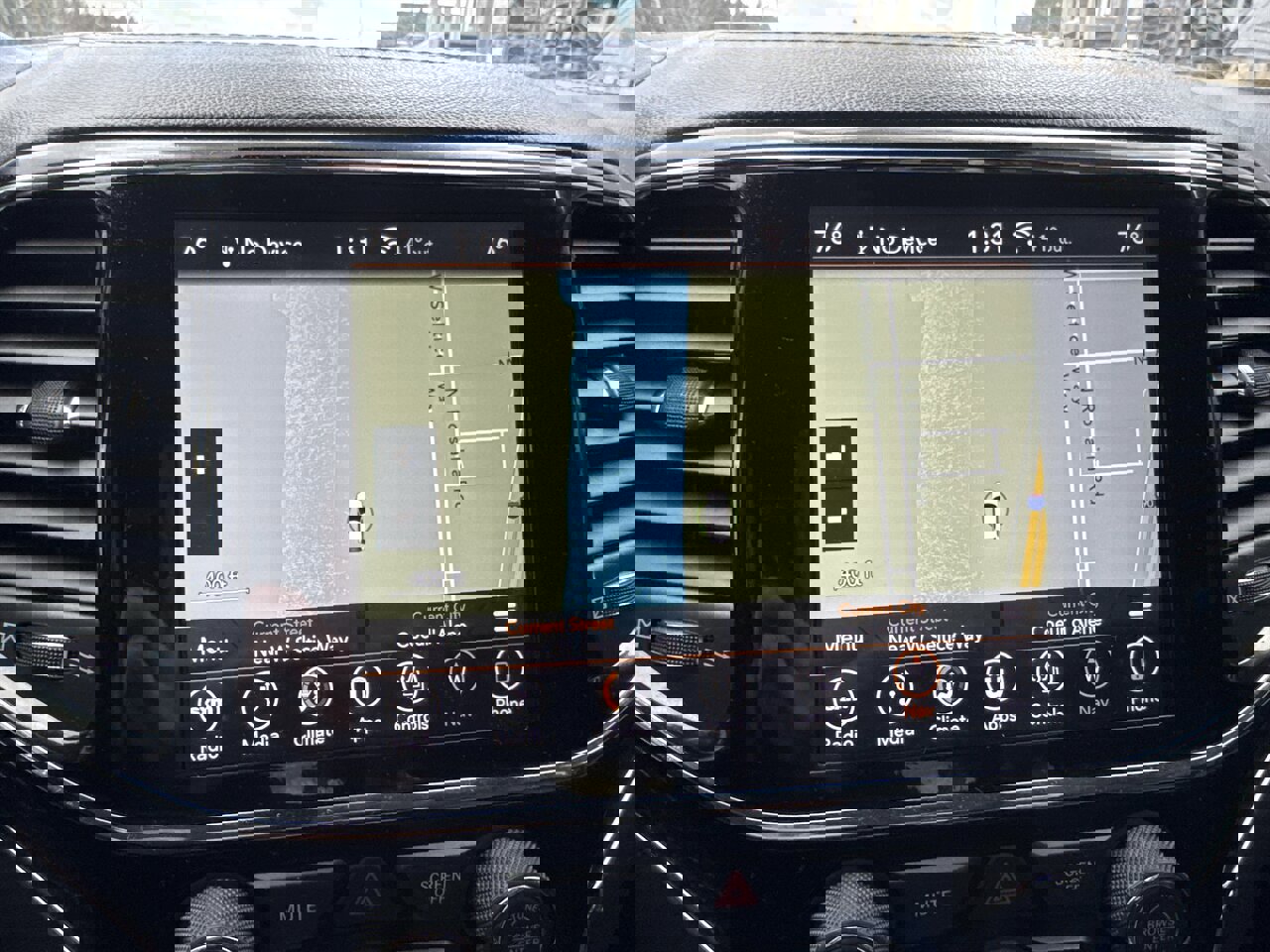 Used 2019 Jeep Grand Cherokee Summit w/ Platinum Series Group image 12