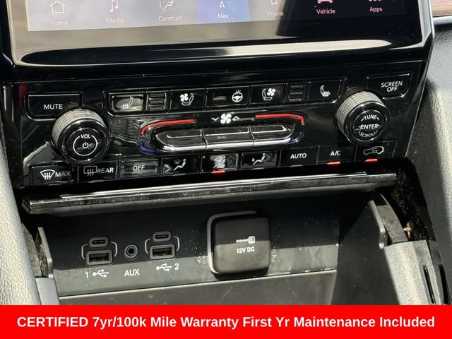 Used 2025 Jeep Grand Cherokee Summit w/ Obsidian Package AWD/4WD image 18