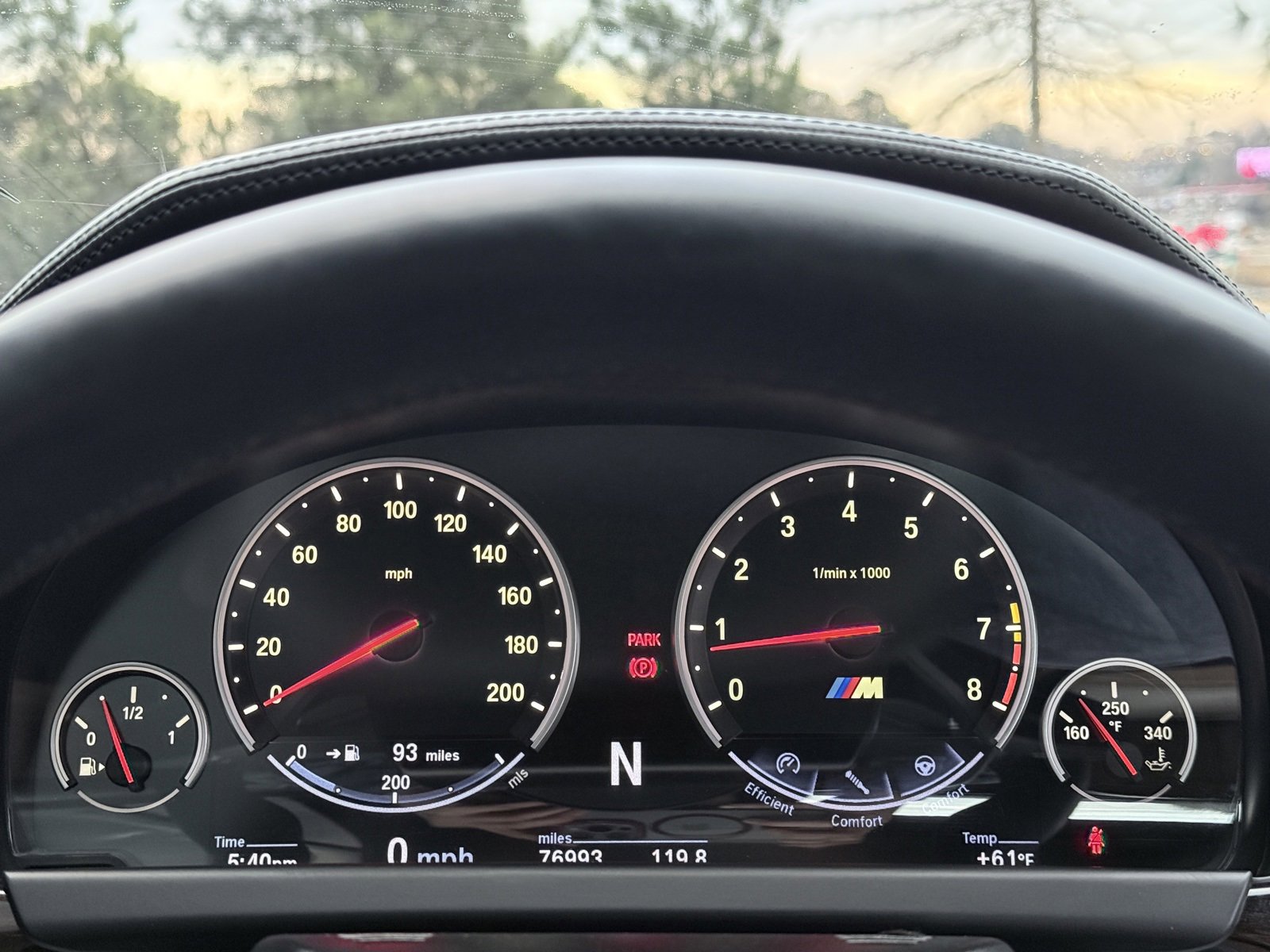 Used 2013 BMW M6 Convertible image 27