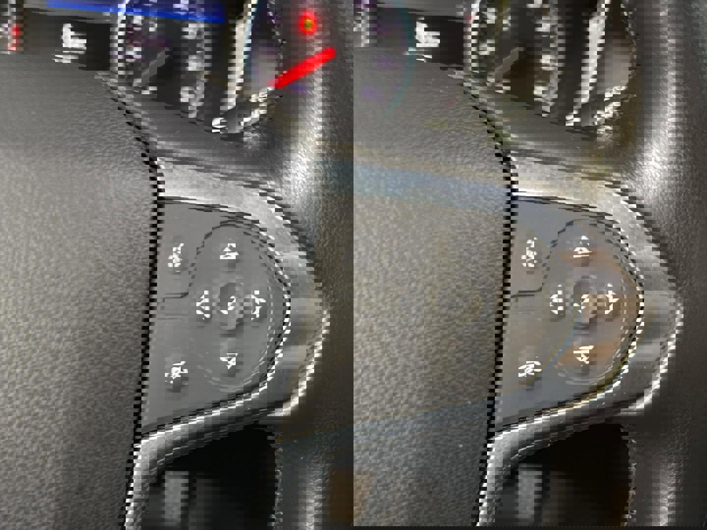 Used 2020 Chevrolet Traverse LT w/ LPO, Cargo Package image 15