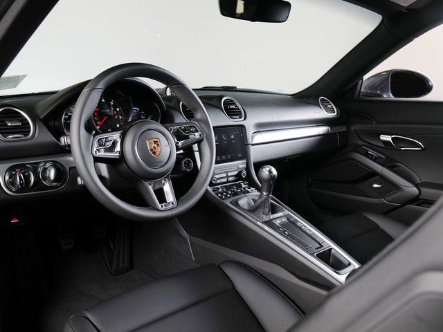 New 2025 Porsche 718 Cayman image 4