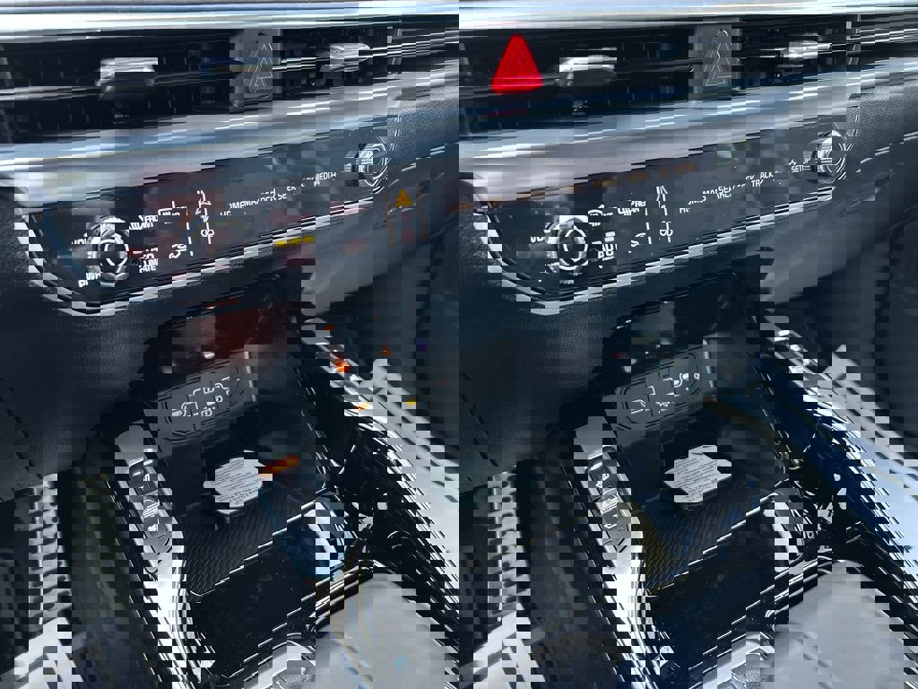 New 2026 Kia Sorento SX Prestige image 24