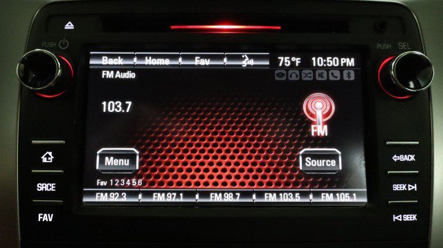 Used 2016 GMC Acadia SLE image 15