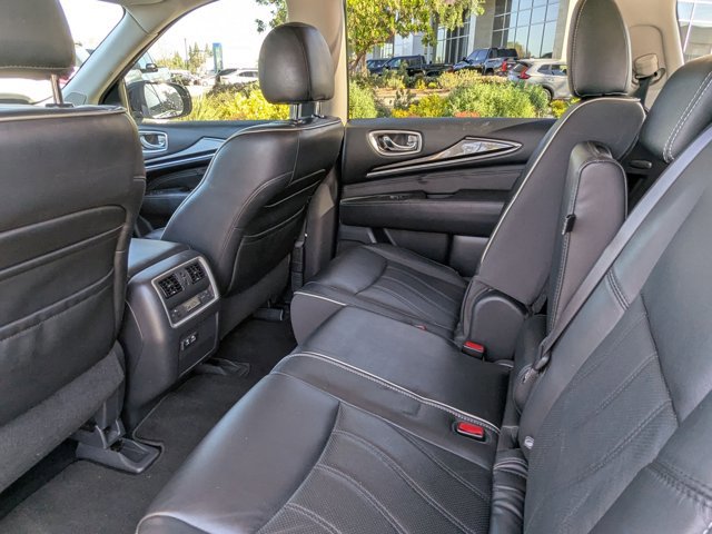 Used 2020 INFINITI QX60 Luxe w/ Essential Package image 19