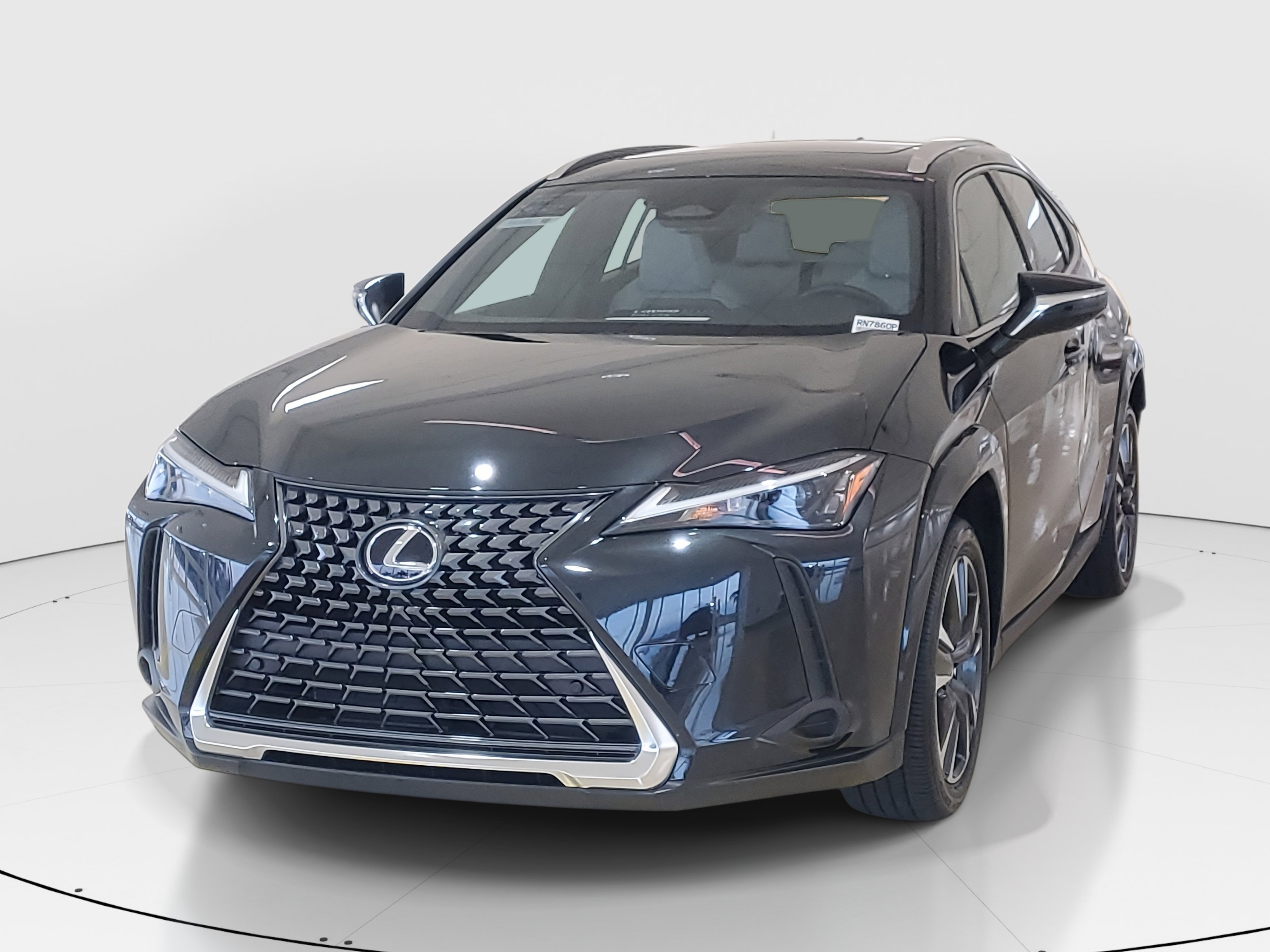 Used 2025 Lexus UX 300h FWD w/ Accessory Package (Z1) image 4