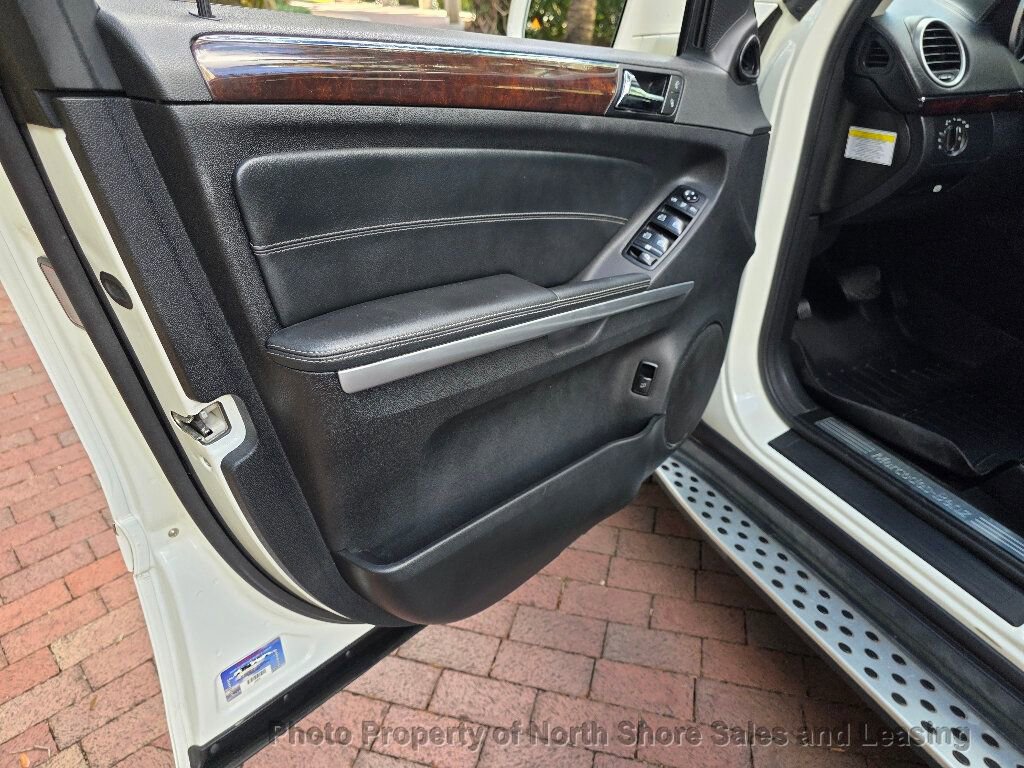Used 2011 Mercedes-Benz GL 450 4MATIC image 40