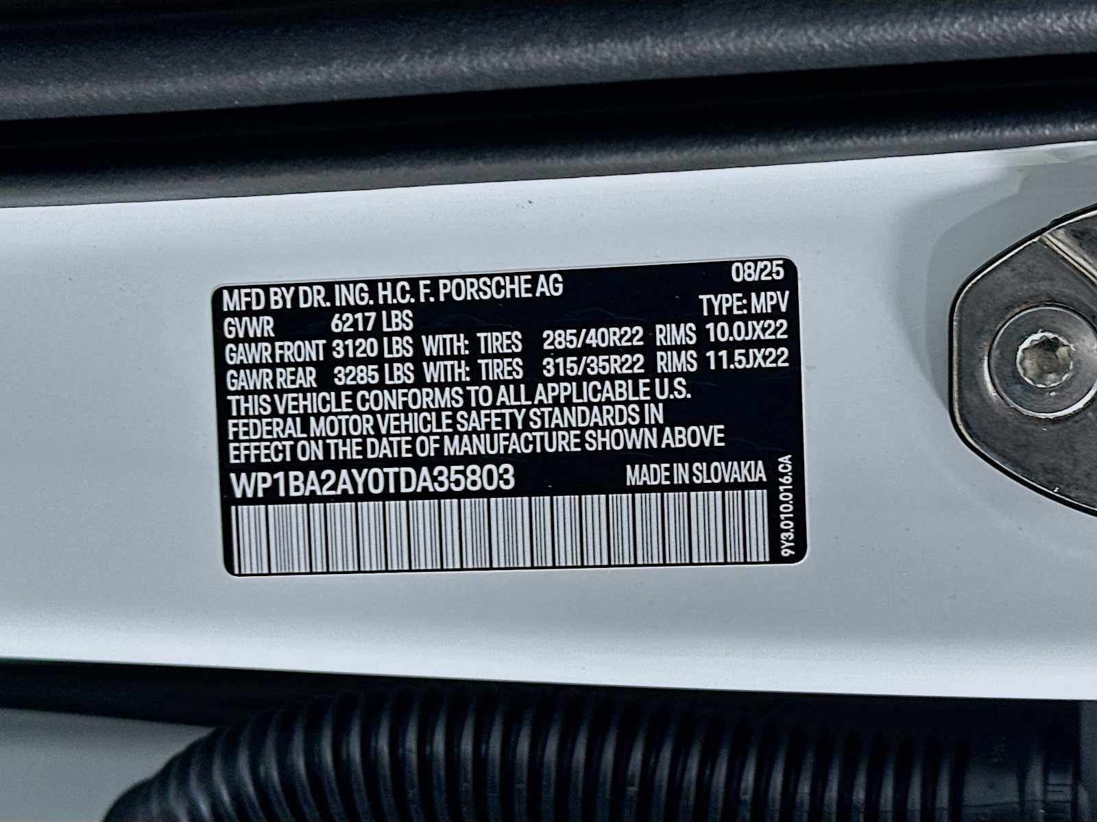 New 2026 Porsche Cayenne Coupe image 33