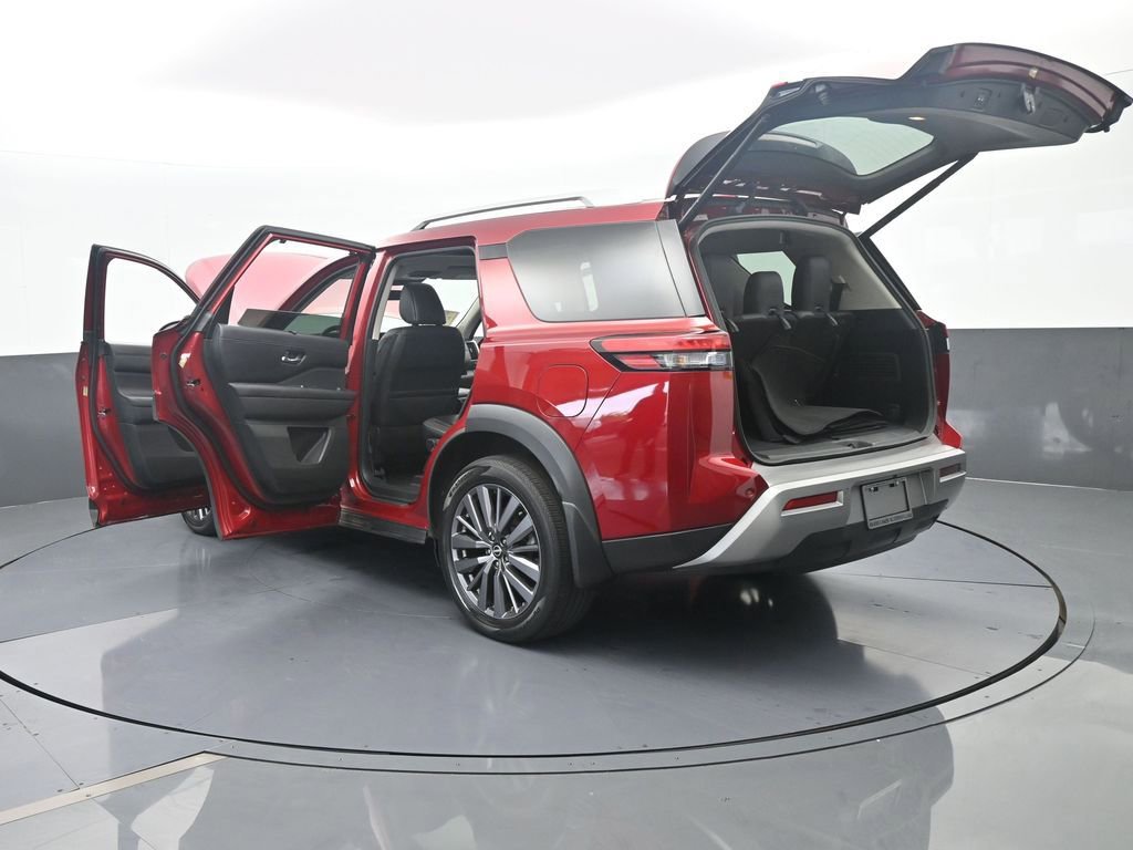 Used 2024 Nissan Pathfinder SL w/ SL Premium Package image 89