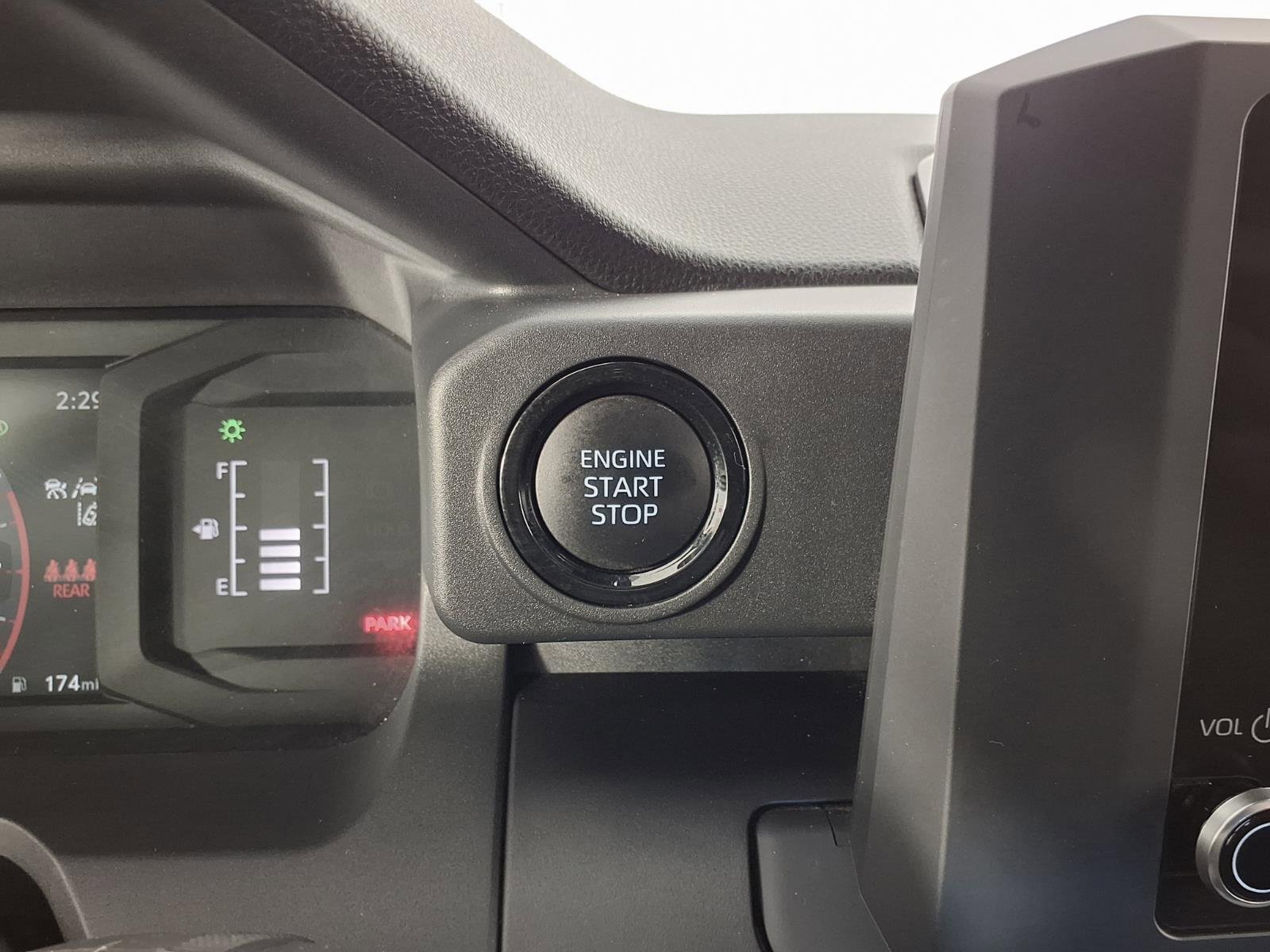 Used 2024 Toyota Tacoma SR image 11