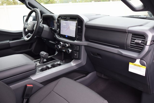New 2025 Ford F150 XLT w/ Equipment Group 302A MID image 37