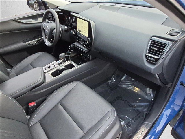 Used 2025 Lexus NX 250 FWD w/ Accessory Package (2T) image 22