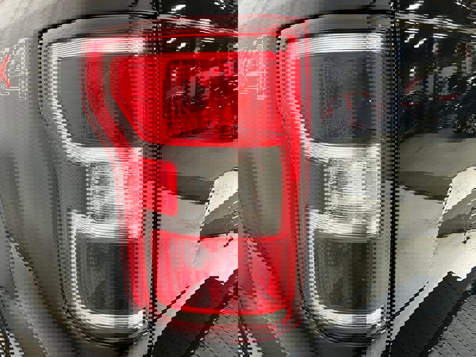 Used 2019 Ford F150 Lariat image 26