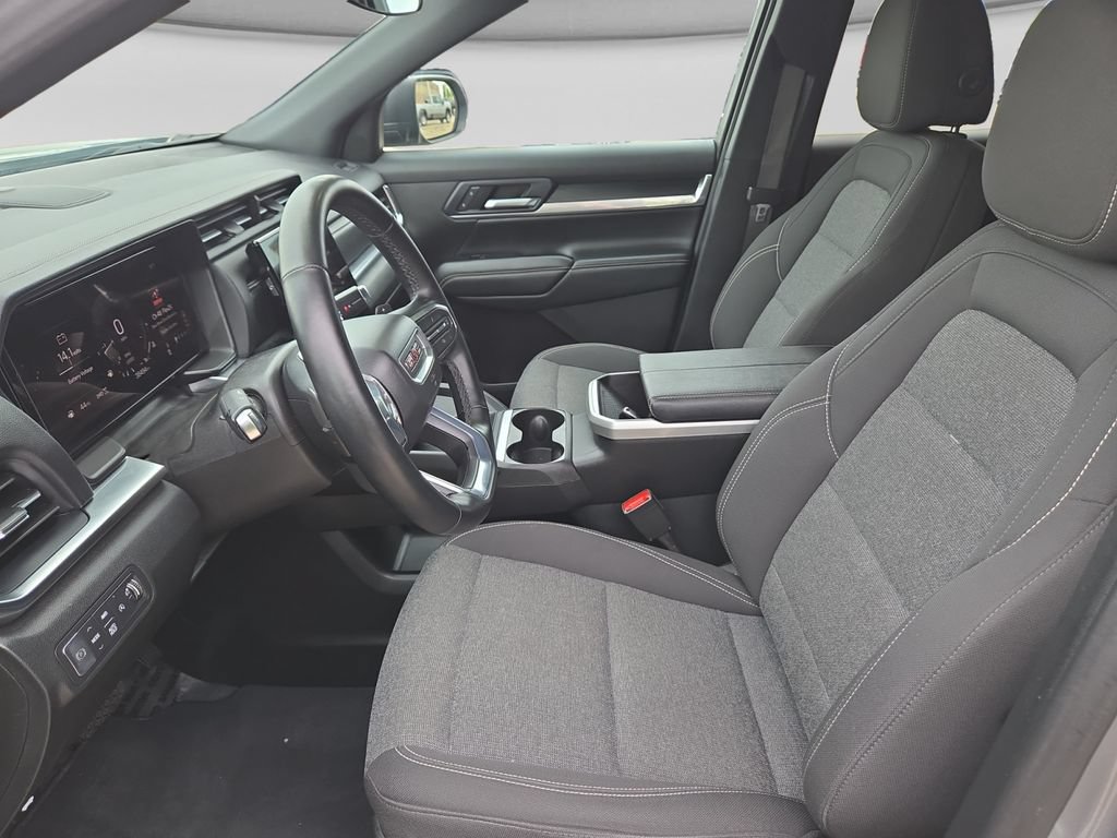 Used 2025 GMC Terrain Elevation AWD/4WD image 21