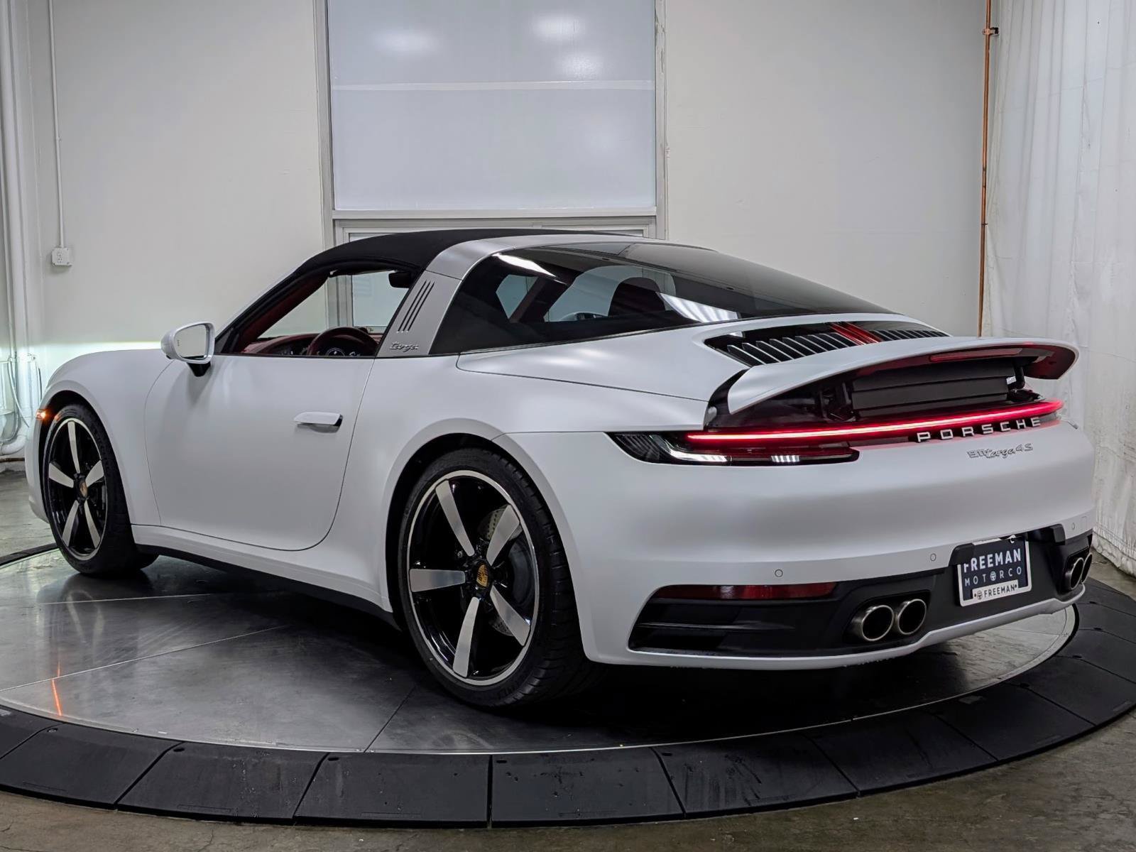 Used 2023 Porsche 911 Targa 4S w/ Premium Package AWD/4WD image 13