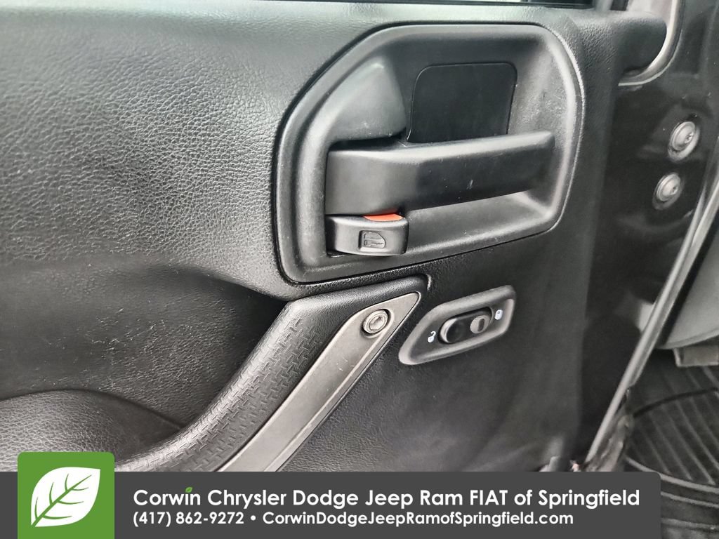 Used 2018 Jeep Wrangler Unlimited Sport S AWD/4WD image 20
