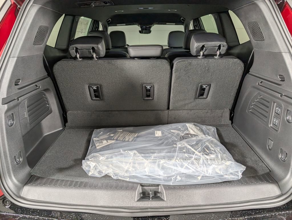 New 2026 Buick Enclave Sport Touring w/ Super Cruise Package image 10