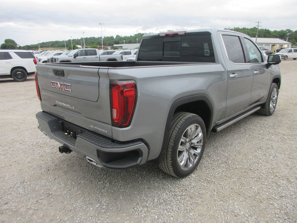 New 2026 GMC Sierra 1500 Denali w/ Denali Reserve Package AWD/4WD image 4