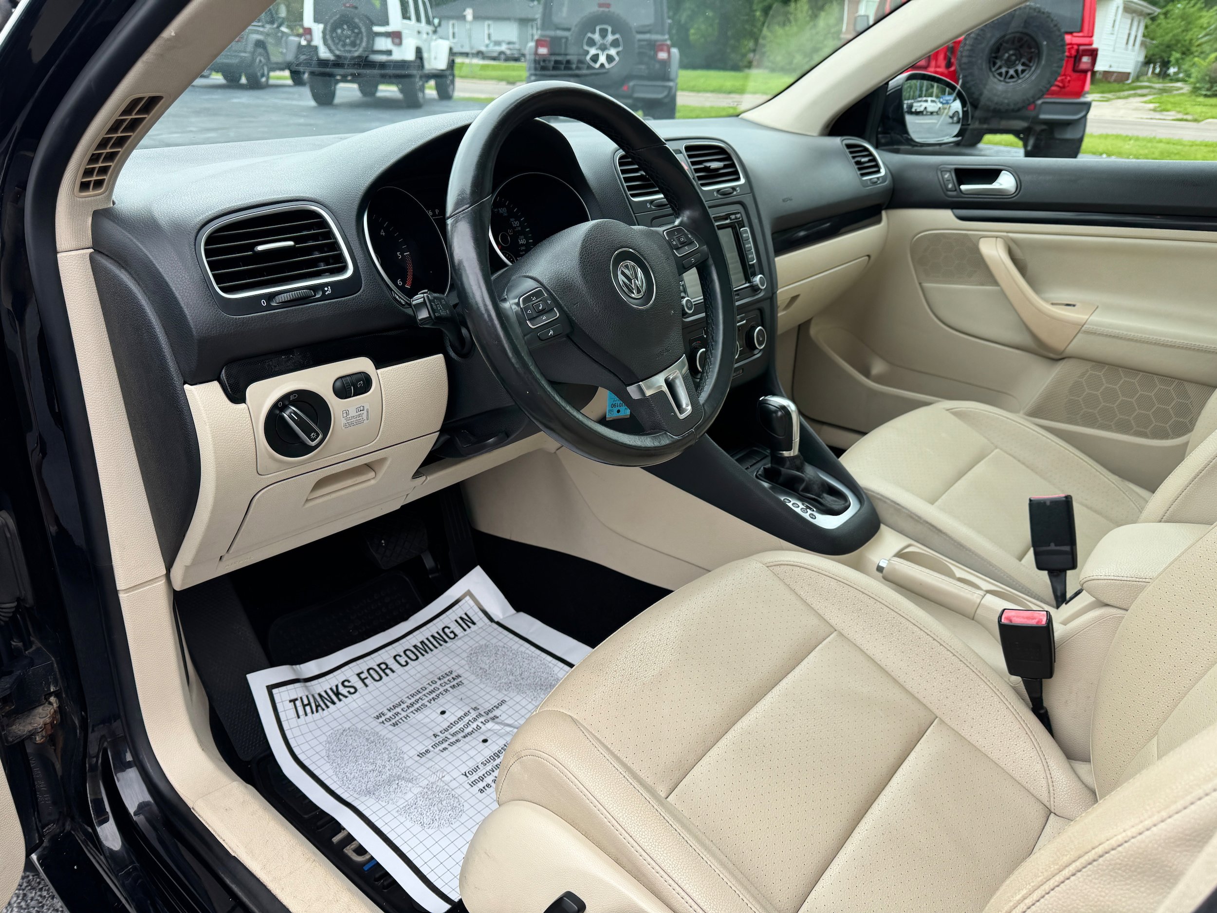 Used 2014 Volkswagen Jetta TDI FWD image 11