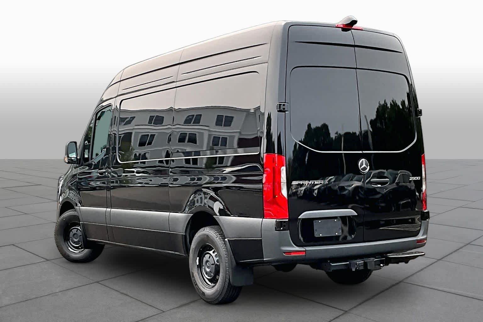 New 2026 Mercedes-Benz Sprinter 2500 image 3