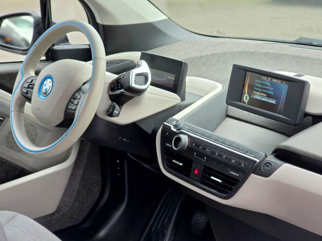 Used 2015 BMW i3 w/ Range Extender RWD image 18