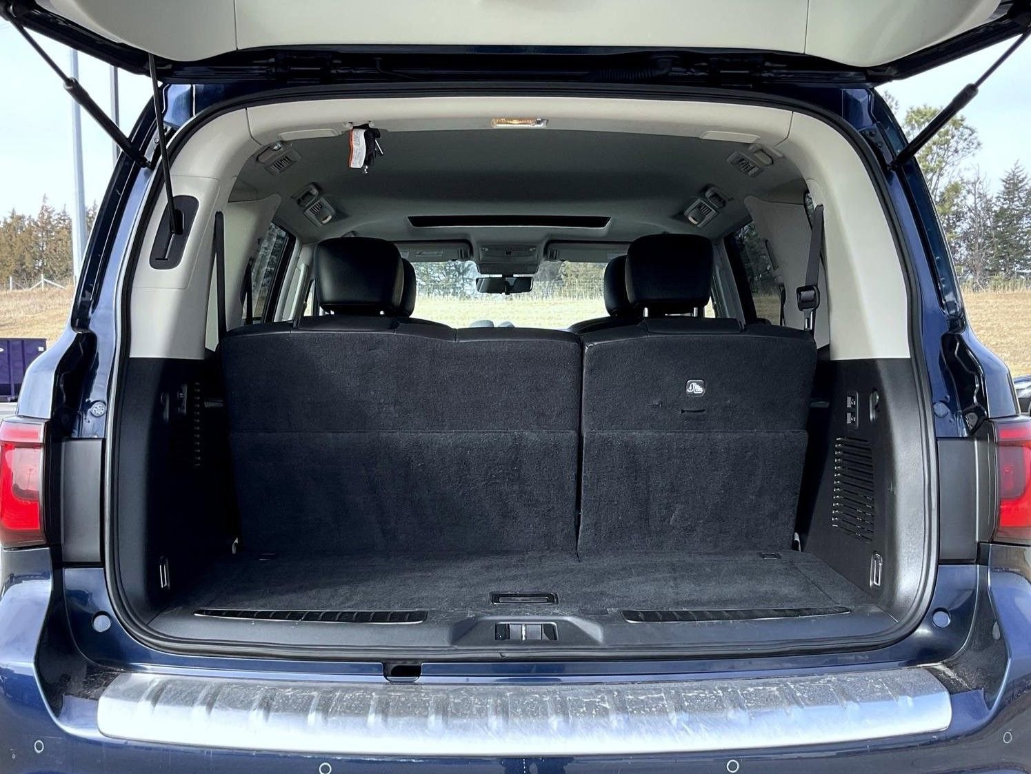 Used 2024 INFINITI QX80 Luxe image 24